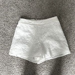 Lace Design Shorts